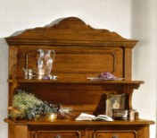Sendinti klasikiniai baldai Kiti įvairūs baldai art 901/A Lėkščių lentyna
